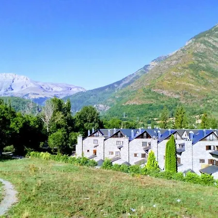 L06 - Casa Torres De Vallibierna - Villmor Casa de Férias *