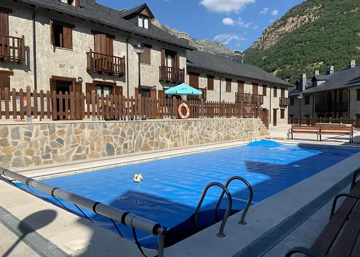 L06 - Casa Torres De Vallibierna - Villmor Casa de Férias